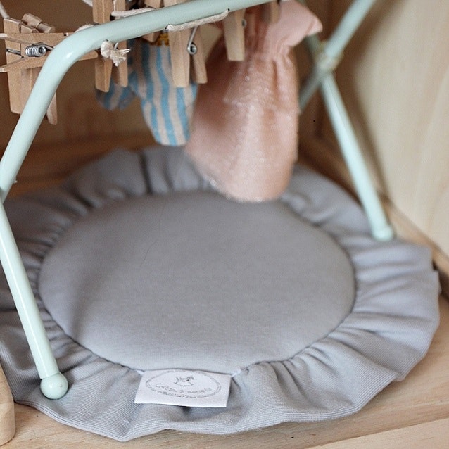 Light grey round carpet with flounce for the dollhouse, Cotton & Sweets 