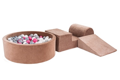Meow, Beige buildable velvet playground with ball pit, 200 balls