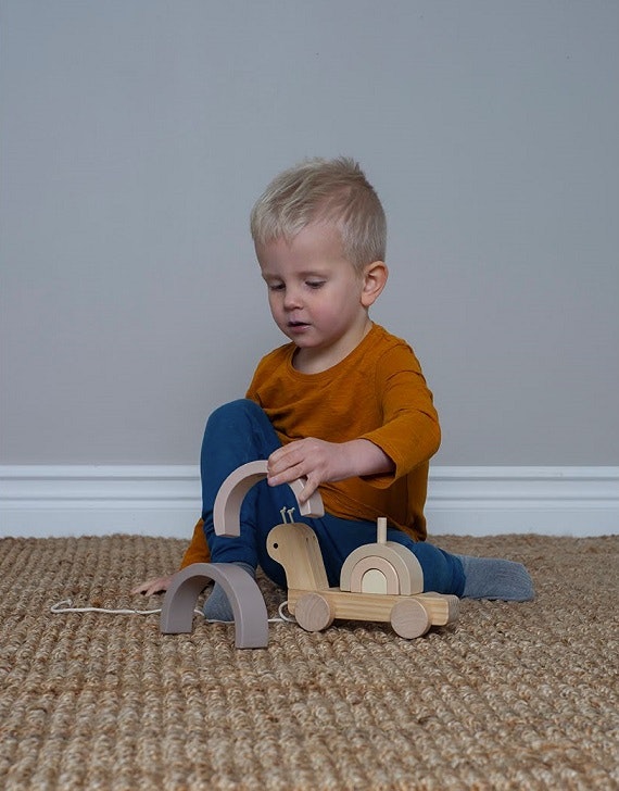 JaBaDaBaDo, Pull and stacking snail with rainbow - Babylove.se