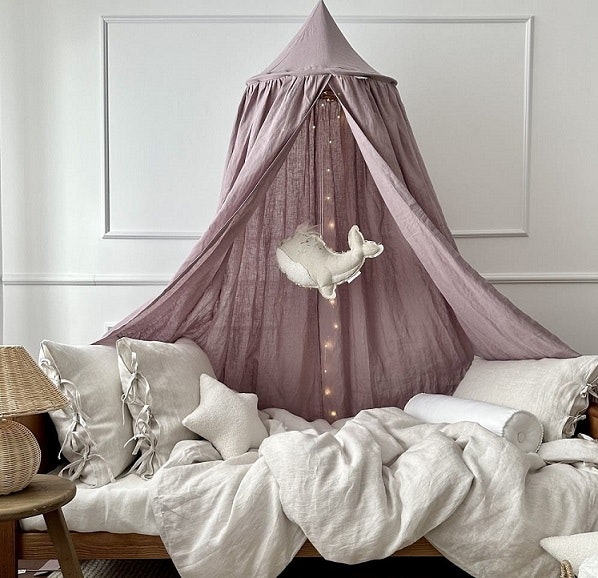 Mauve linen bed canopy for the children's room, Cotton&Sweets 