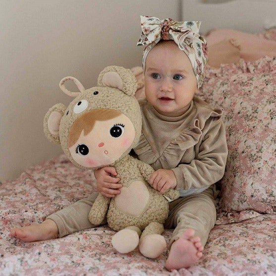 Beige teddy bear, large doll with name 