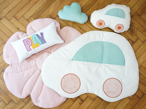 Moi Mili, play mat car, Powder mint 