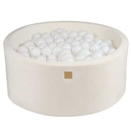 Meow, white velvet ball pit with 300 white balls