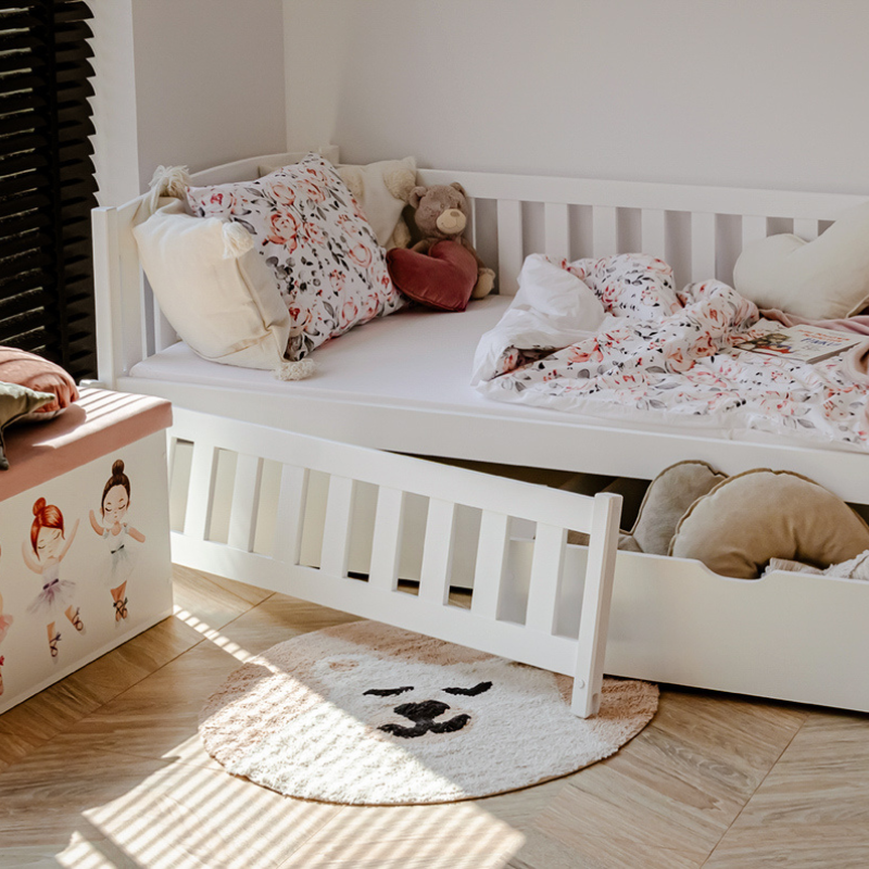 White children's bed with storage, day bed George 90x200 cm 