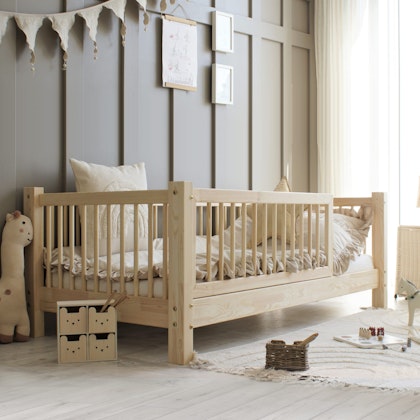 Nature children's bed Asta 90x190 cm with barrier