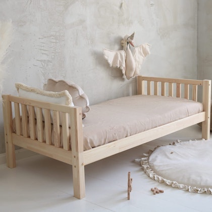 Children's bed Classic (various sizes)