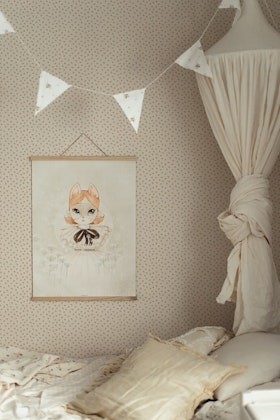 Mrs. Mighetto, wallpaper Ditsy Jolly Bee, Rusty Red