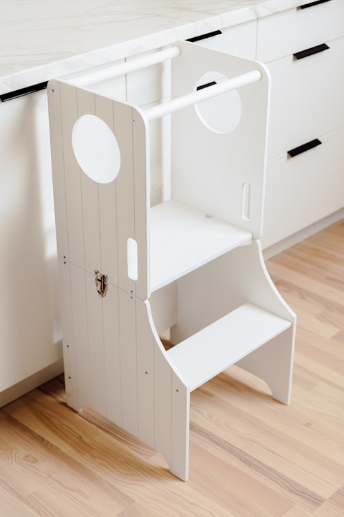 Duck Woodworks, Buildable kitchen helper white