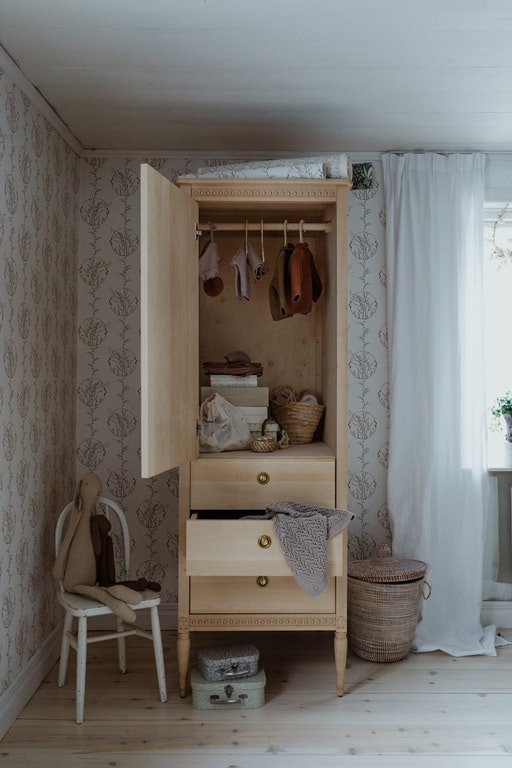 Antique wardrobe for the children's room, natural 