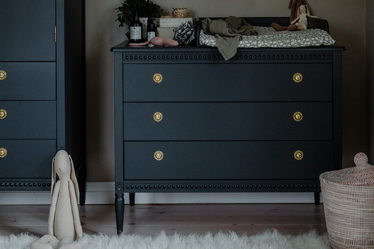 Antique changing table for the children's room, green 