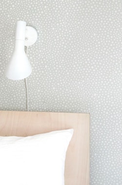 Majvillan, wallpaper for the children's room Dots, grey