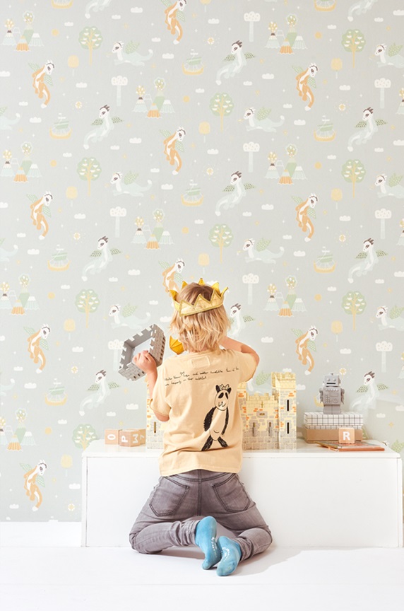 Majvillan, wallpaper for the children's room Magical adventure, soft grey 