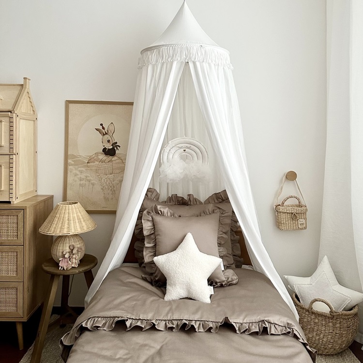Boho twist white bed canopy, Cotton & Sweets 