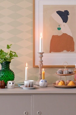 Majvillan, tapet till barnrummet Copenhagen, beige green