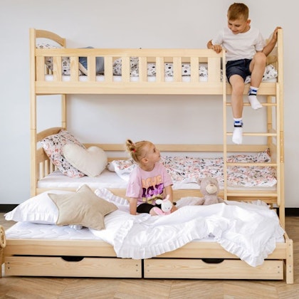 Natural bunk bed with three beds, Betty 90x200 cm