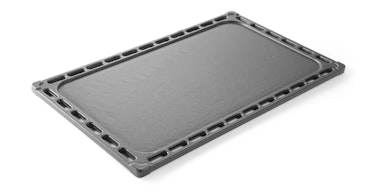 Grillbleck i gjutjärn GN1/1.  En sida slät, en sida räfflad. 530x325mm