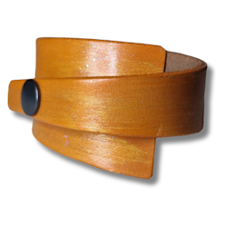 Armband av ett gammalt skärp 108