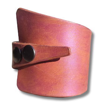Armband av ett gammalt skärp 102