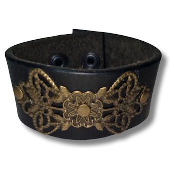 Armband av ett gammalt skärp 110