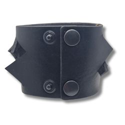 Armband, läder, taggar/svart