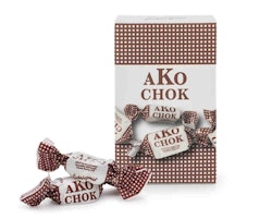 AKO Chok Kola