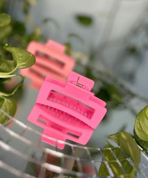 Stella Details Hårklämma TILDE Cerise