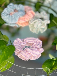 Stella Details Scrunchie TOVA Lila