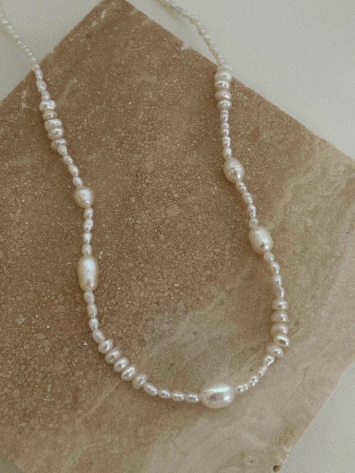 sötvattenspärlor handgjorda halsband choker