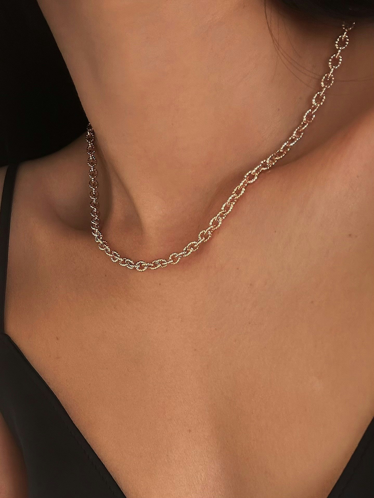 REA  Halsband med grov kedja