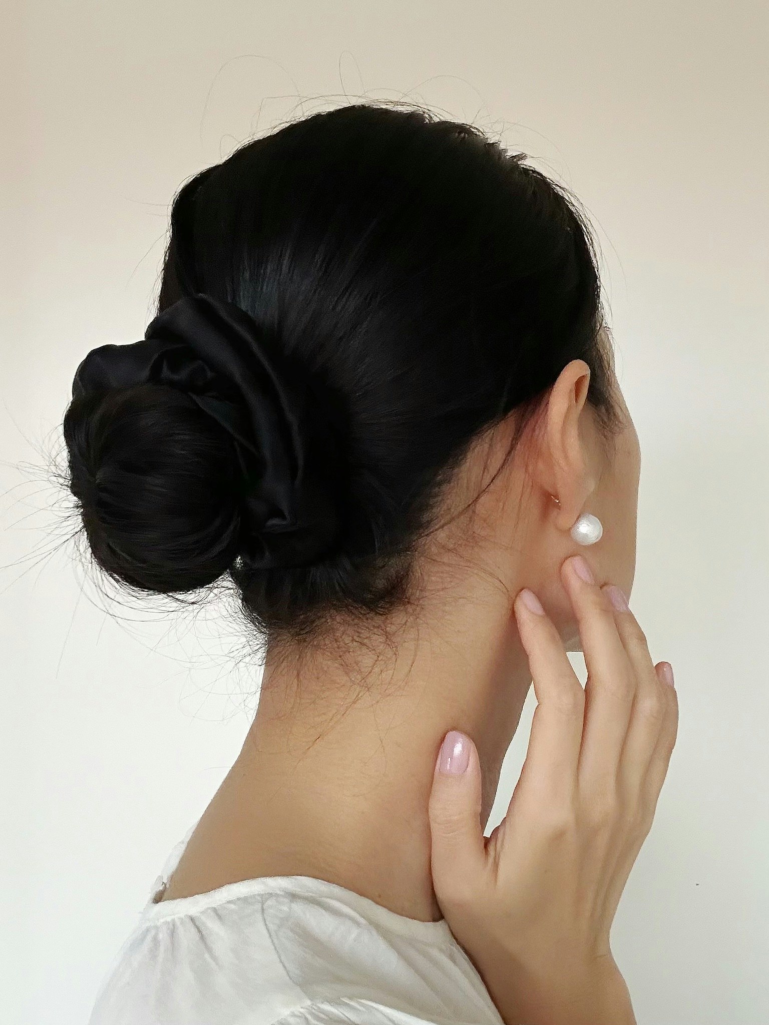 Mullbärssilke Scrunchie,Svart 15cm