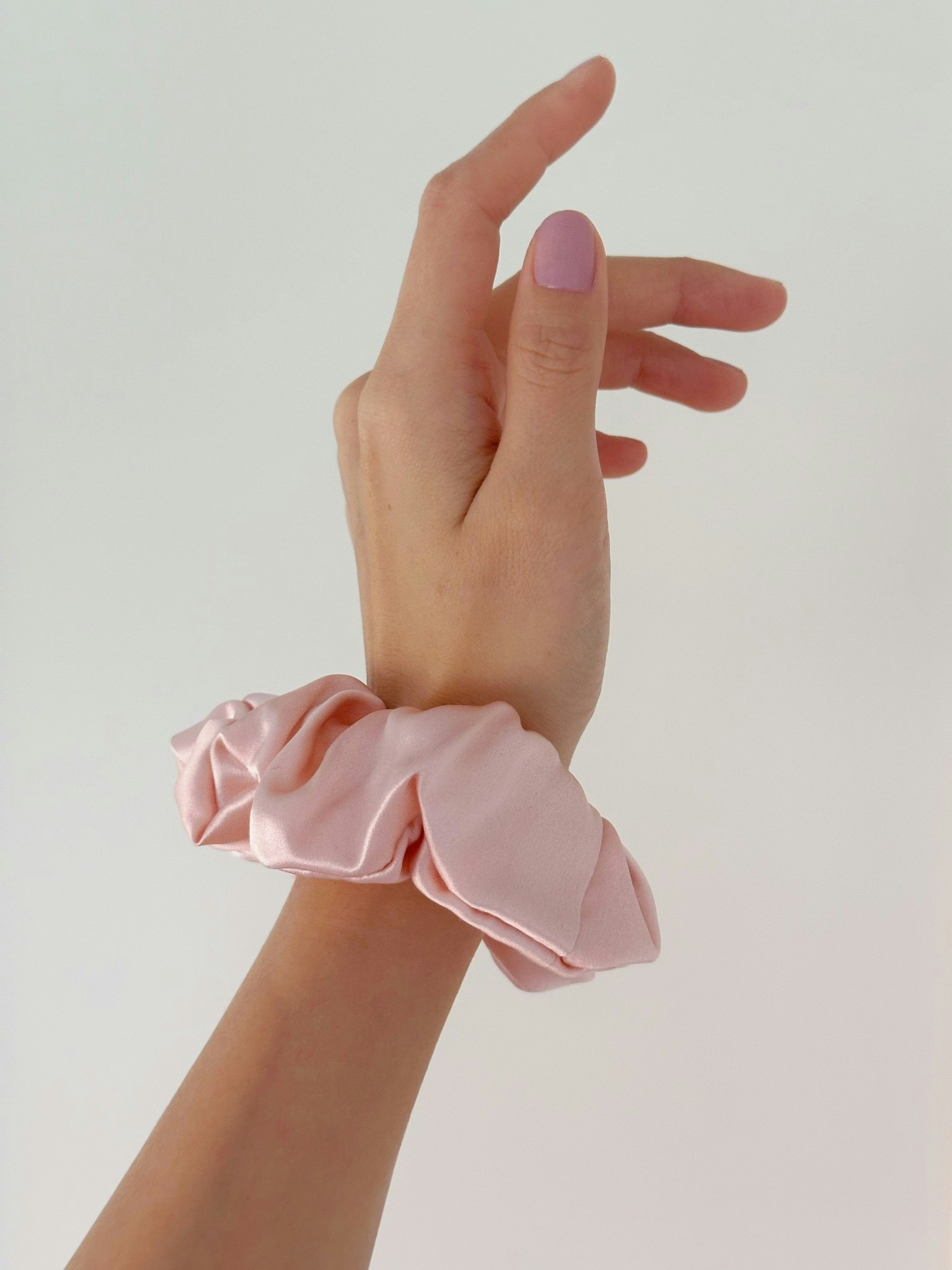 Mullbärssilke scrunchie, Rosa 10cm