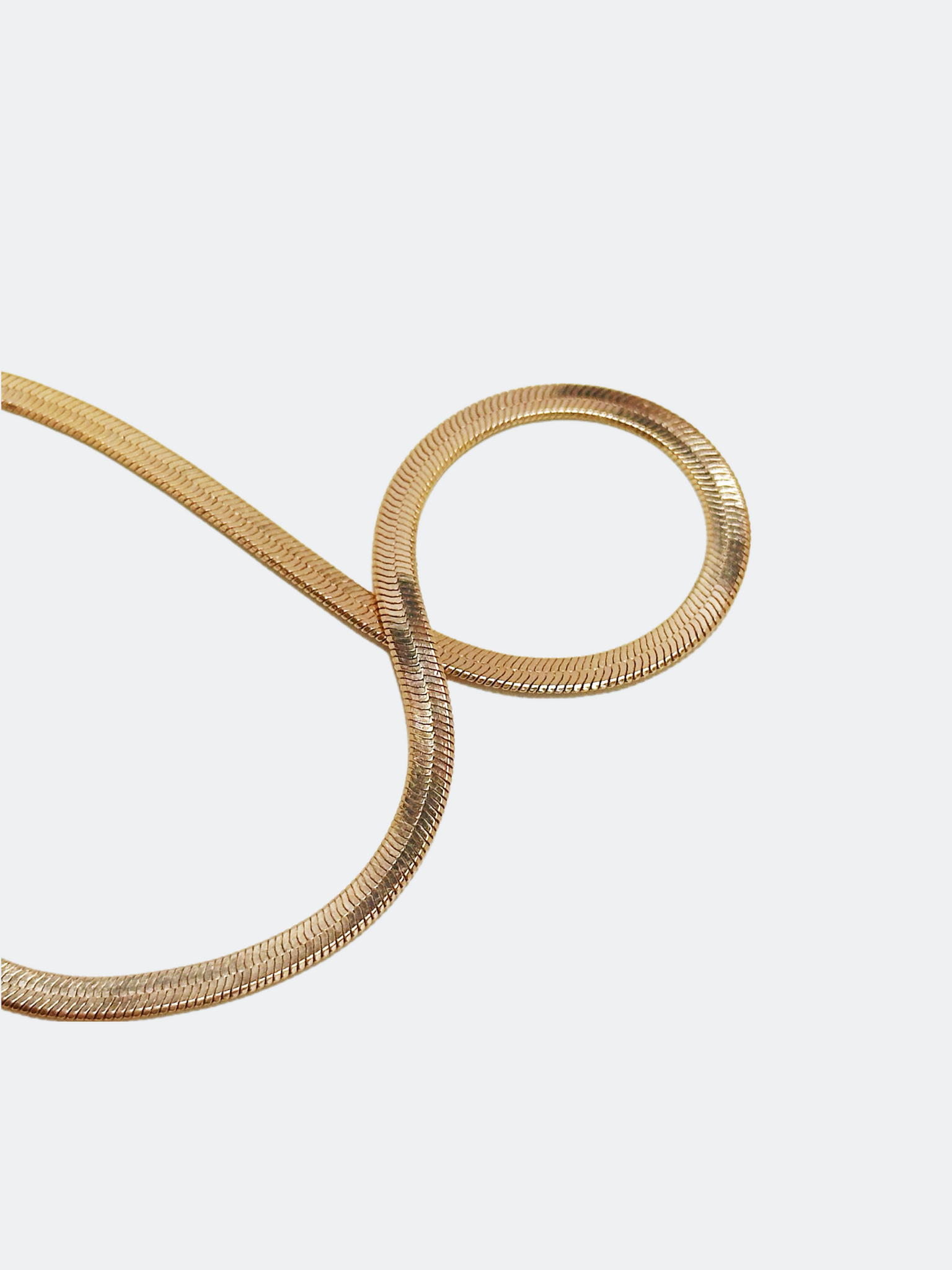 Halsband i stål med 18k guld med ormkedja