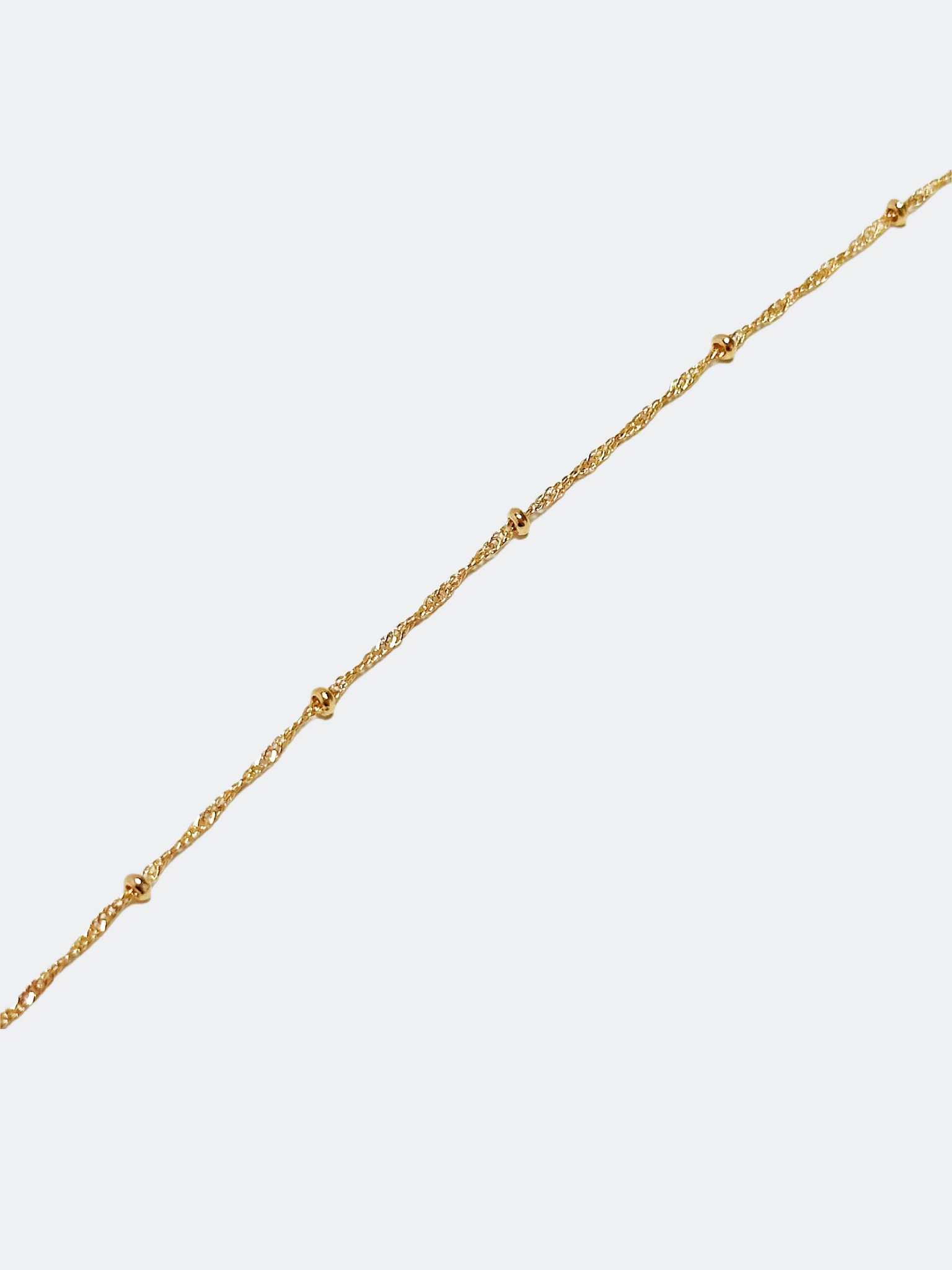 REA Tunt guldfärgat halsband med kulkedja