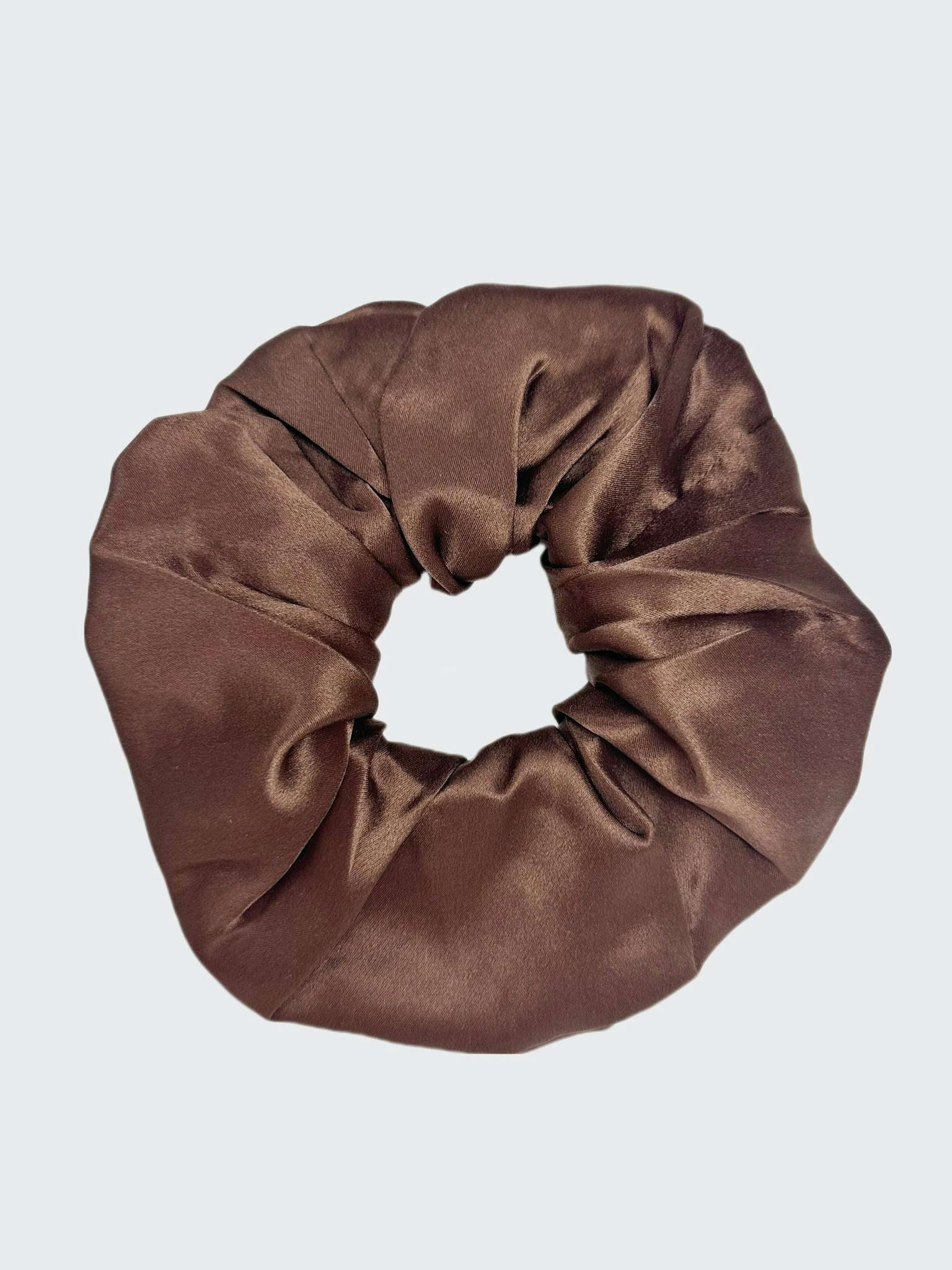 Mullbärssilke Scrunchie , brun 15cm
