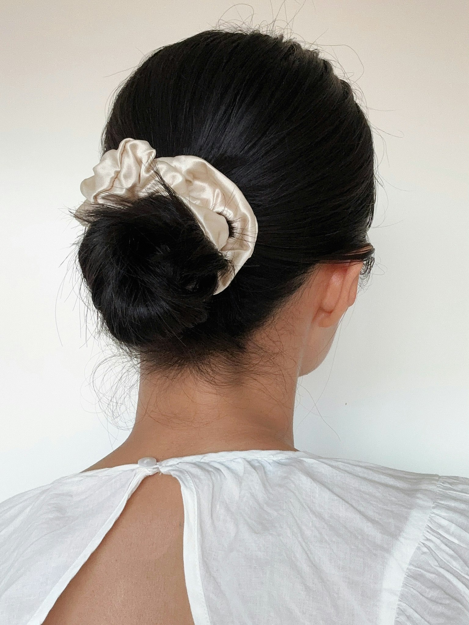 Mullbärssilke scrunchie,Antike guld  10cm