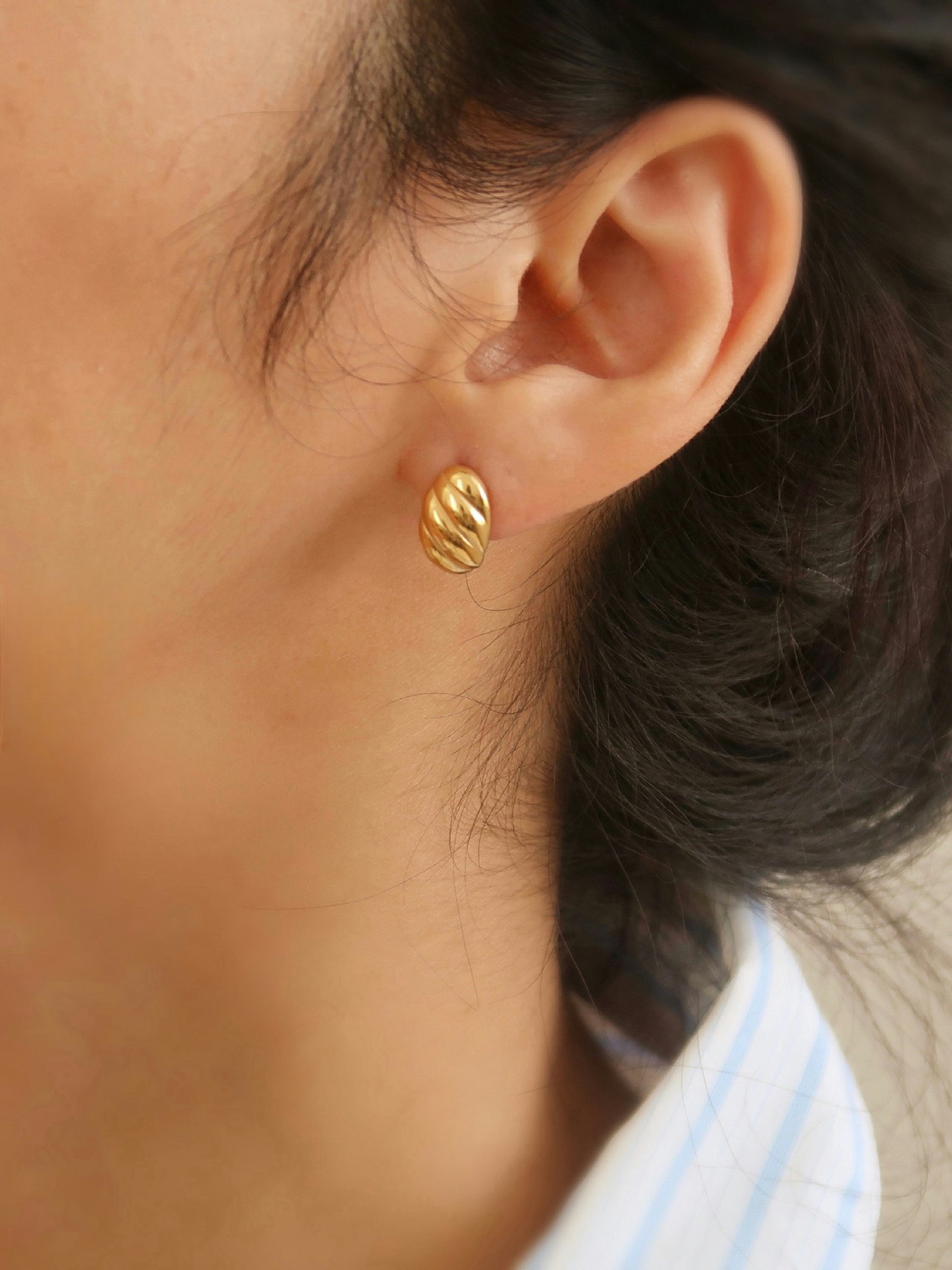 Chunky hoops i stål med 18K guld med tvinnad design