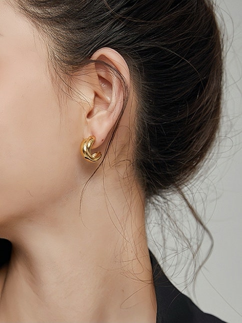 Chunky hoops i stål med 18K guld med tvinnad design