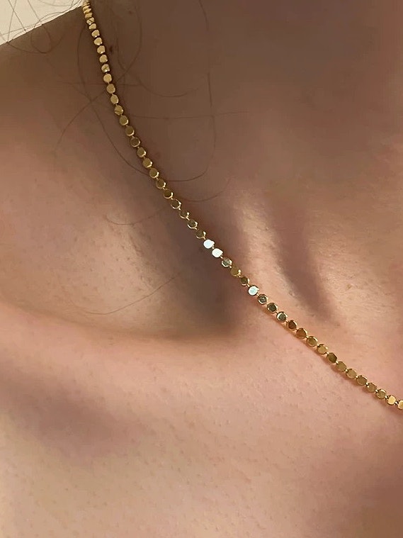REA Guldfärgat halsband med kulkedja