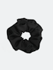 Stor svart scrunchie med volang