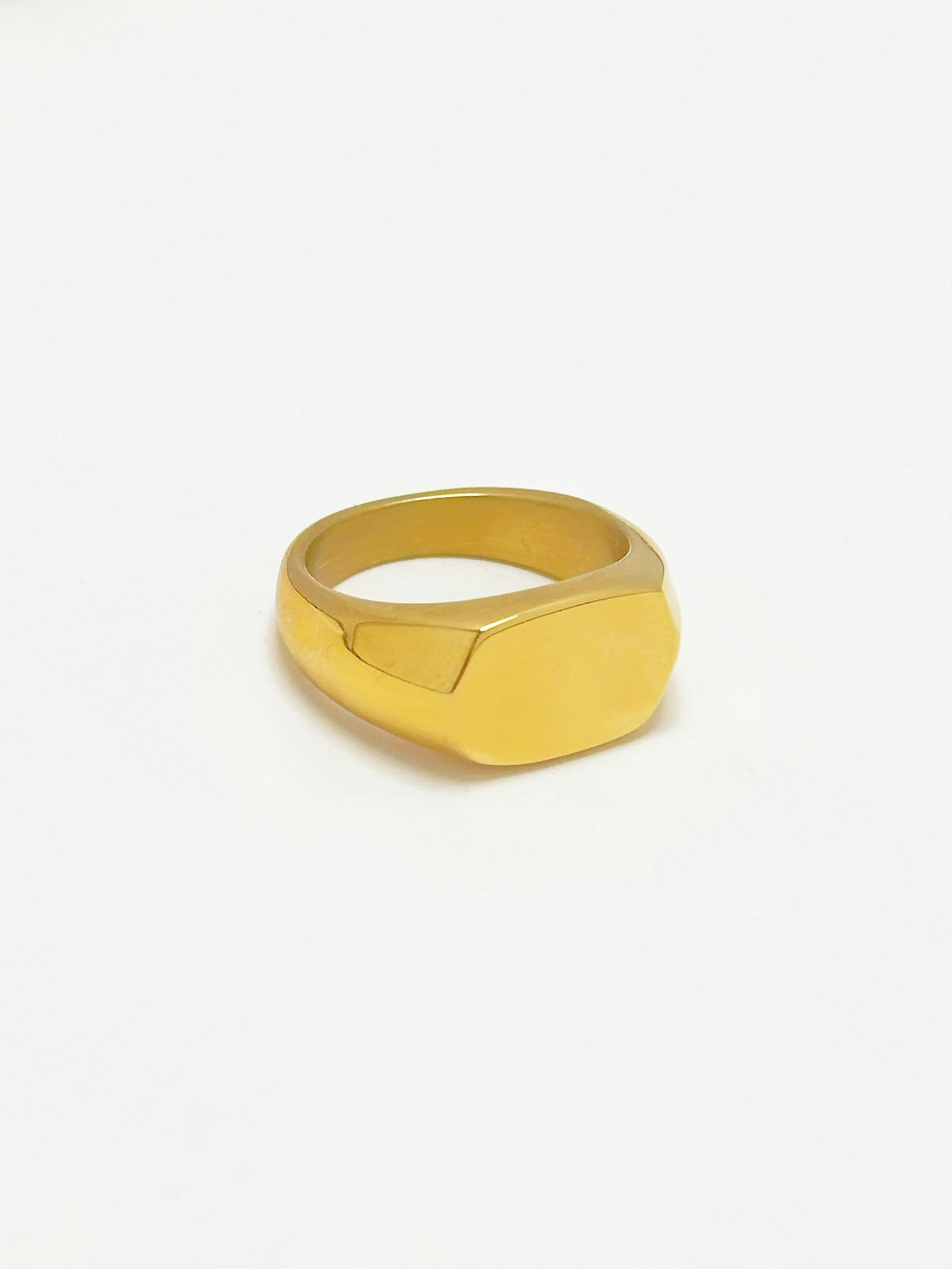Chunky ring i stål med 18k guld