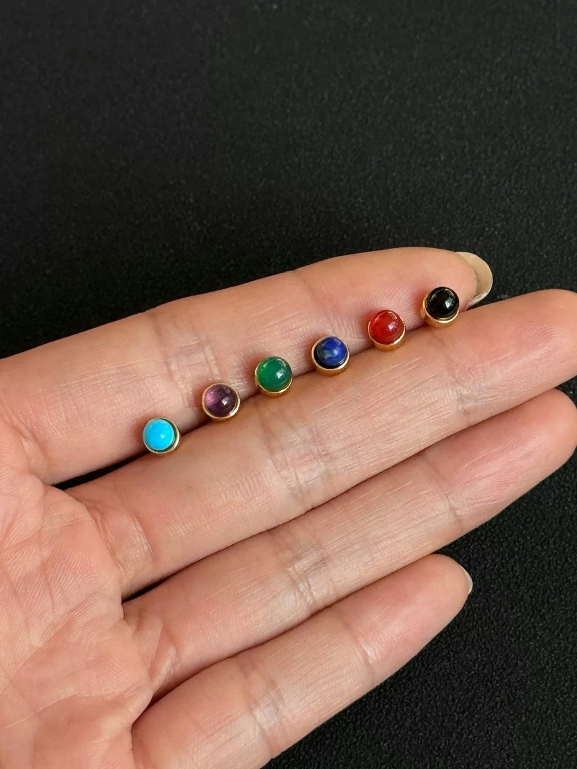 Feng Shui örhängen - Turkos studs