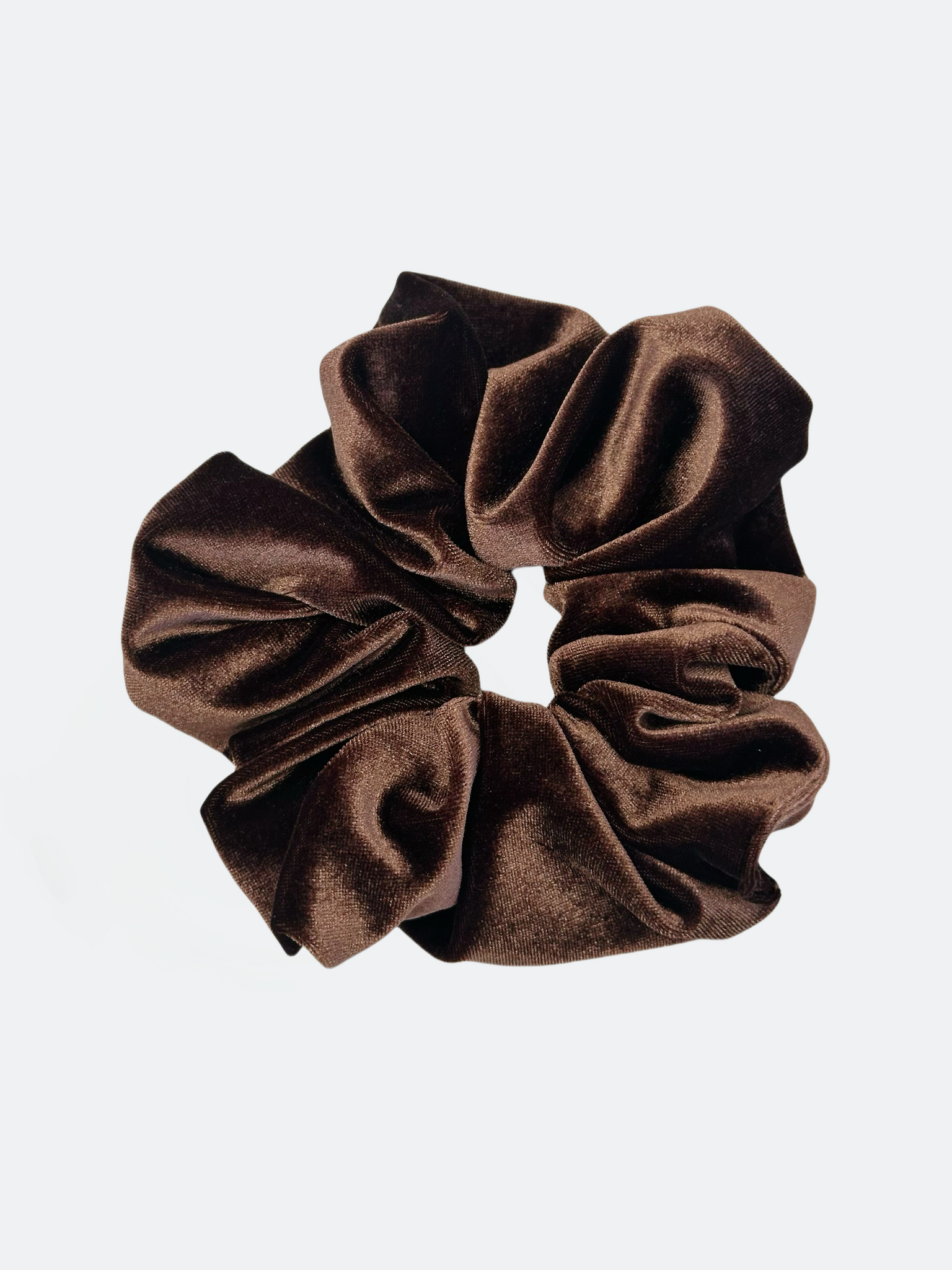 Brun scrunchie i sammetsimitation
