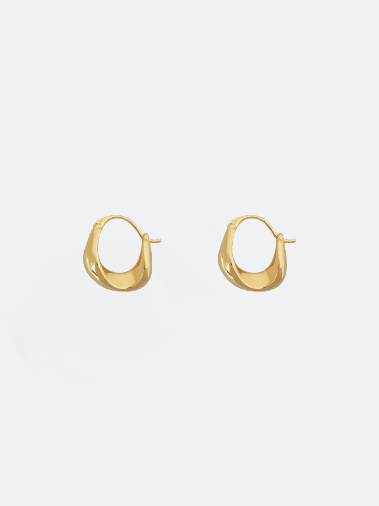 Små guldfärgade chunky hoops med 925 Silvernål