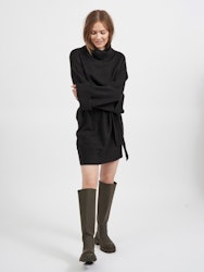 ViRolfie L/S Tie Belt Knit Dress