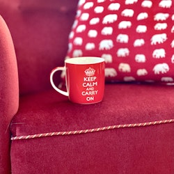 Kopp av porslin ”Keep calm and carry on”