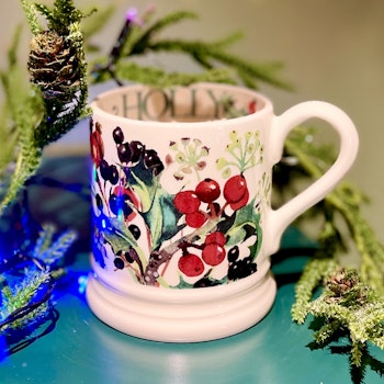 Porslinsmugg Emma Bridgewater ”Rosehip & Holly” NOS
