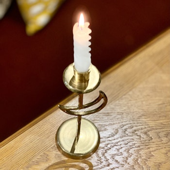 Ljusstake måne lackerad mässing