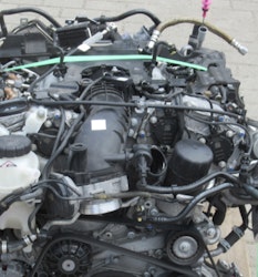 Mercedes E-klass M276.823