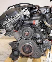 Bmw e46 323i m52-tub25