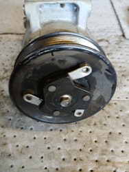 AC COMPRESSOR VW  GOLF PASSAT SKODA SUPERB 09-15